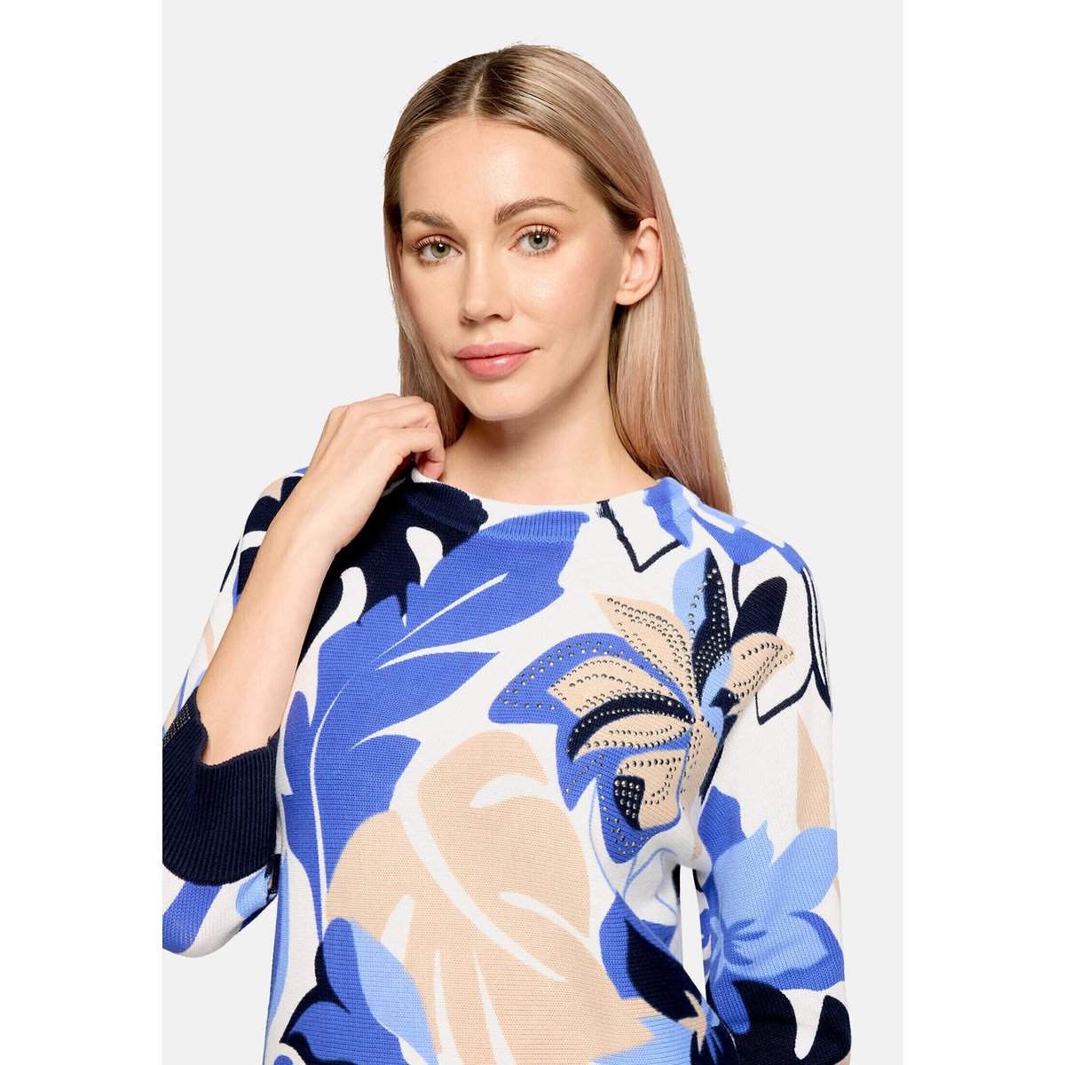 Pull-over en maille à imprimé light blue/cream, BETTY BARCLAY