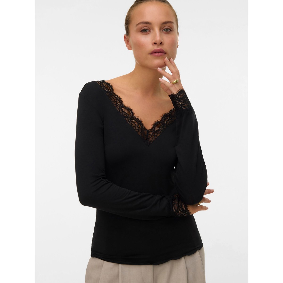 Top black 1, VERO MODA