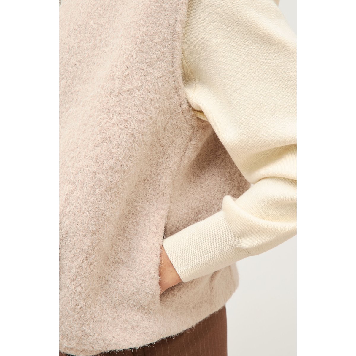 Gilet droit sans manches col rond ivoire, BONOBO