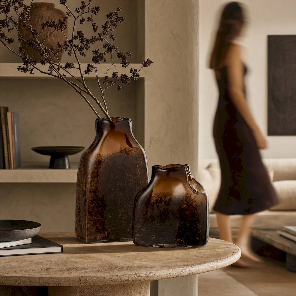 Vase rectangle en verre marron foncé, RECOLLECTION