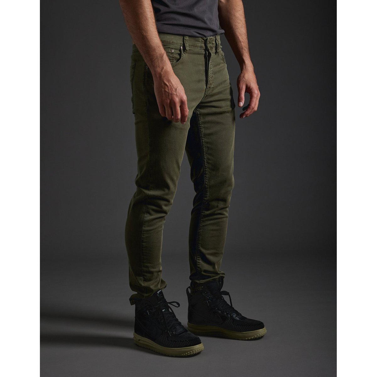 PANTALON REGULAR MAKI vert, PULLIN