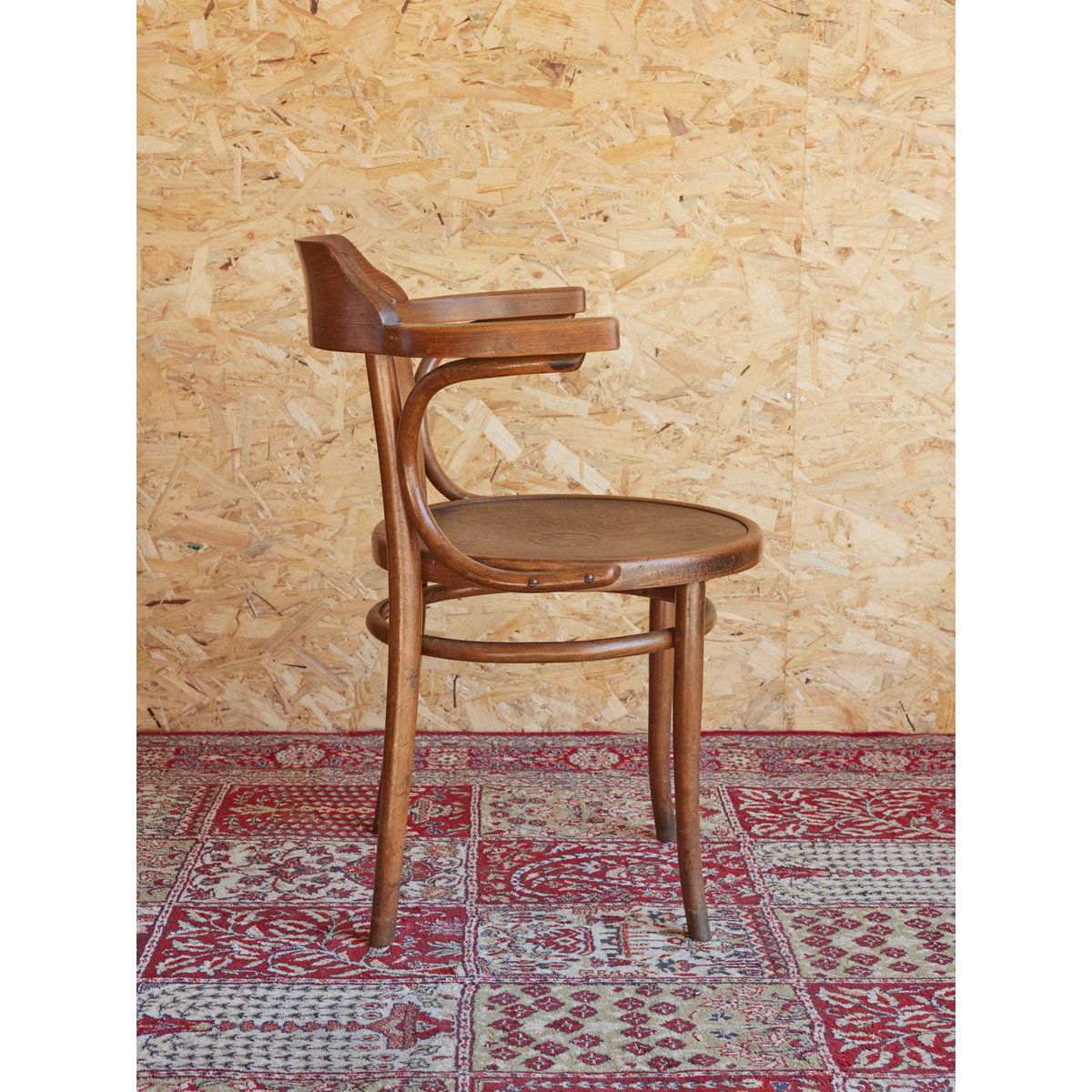 Fauteuil Thonet en bois Ernest N°961 - Bon état bois foncé, DEBONGOUT