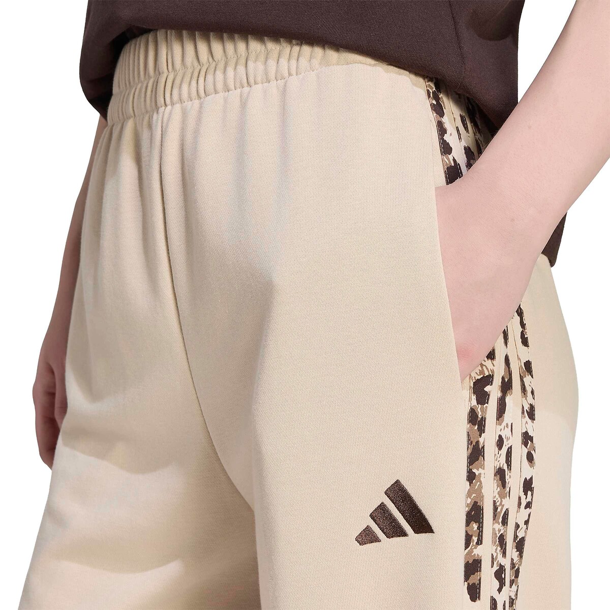 Pantalon large imprimé 3 STRIPES beige/léopard, ADIDAS SPORTSWEAR