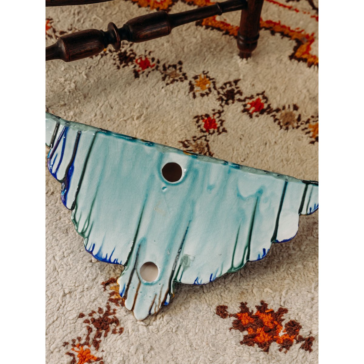 Petite console d'appoint en céramique colorée Hanna N°1560 - Bon état multicolore, DEBONGOUT