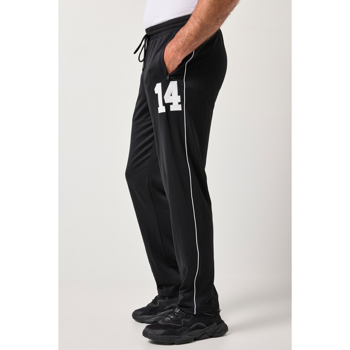 Pantalon de jogging en mesh, coupe Basic Fit noir, JP1880