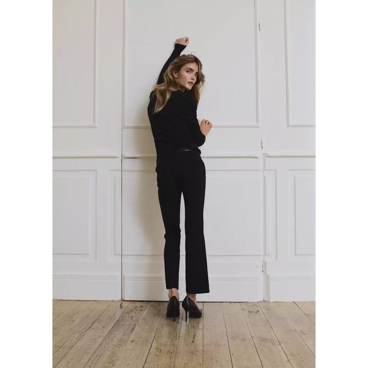 Pantalon cropped taille haute noir, MANGO