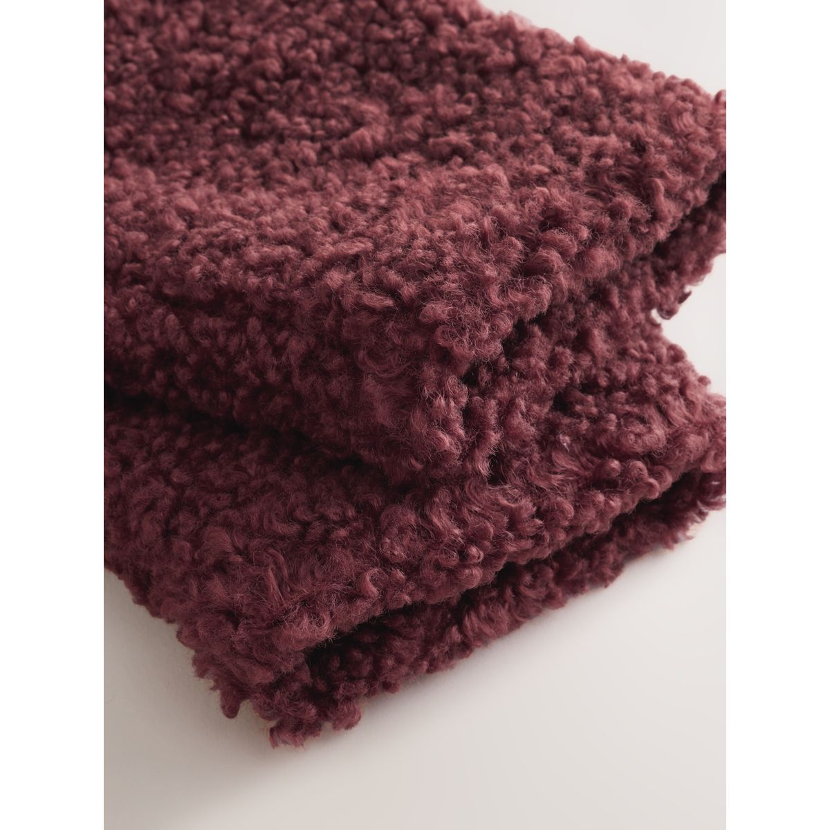 Manteau long en imitation peau de mouton rouge bordeaux, NEXT