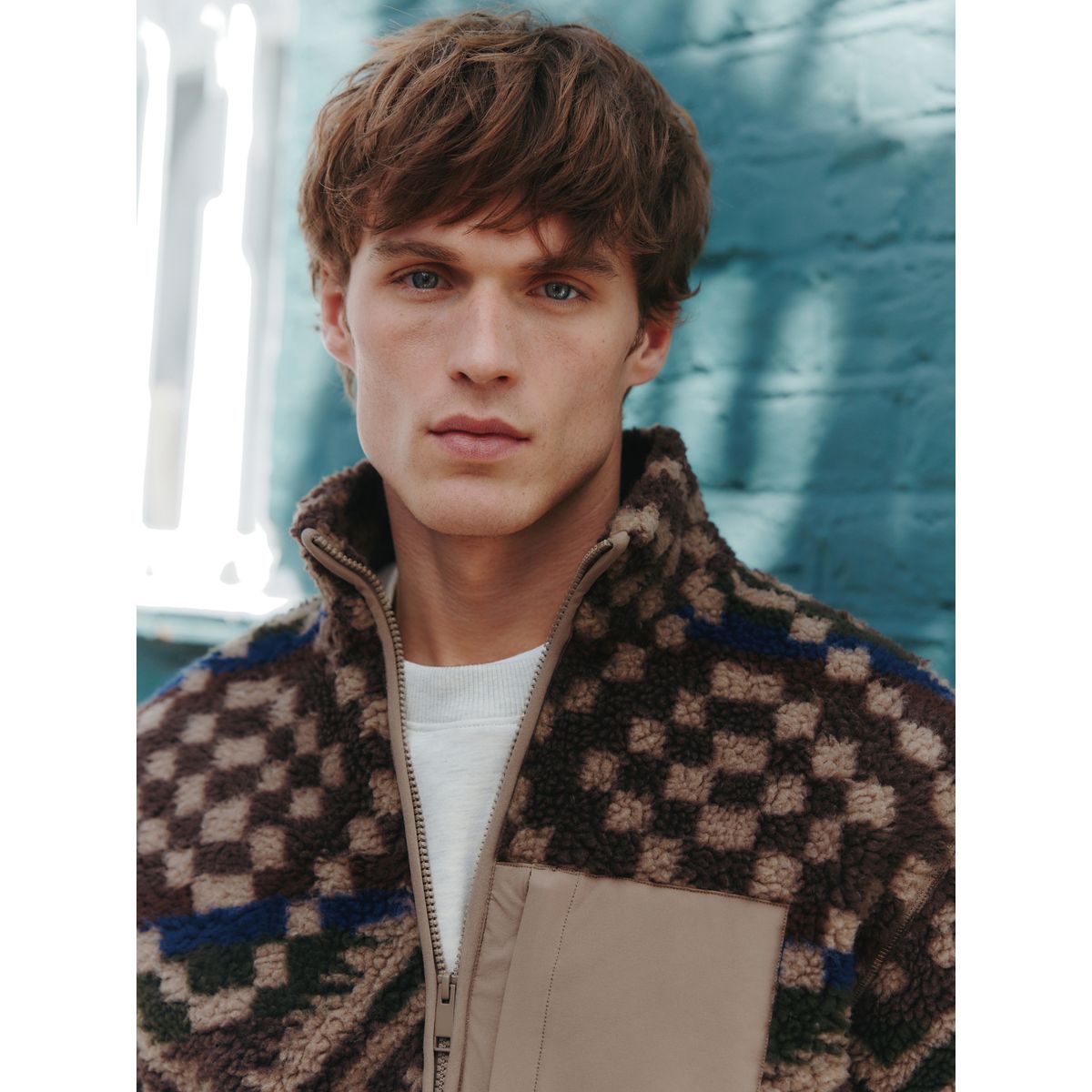 Polaire imprimée avec fermeture à zip marron/beige géométrique, NEXT