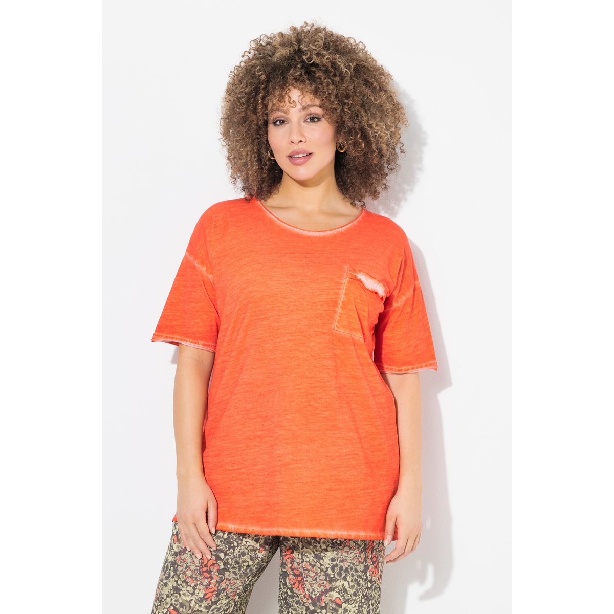 T-shirt oversize. Manches courtes. Poche rose corail, ULLA POPKEN
