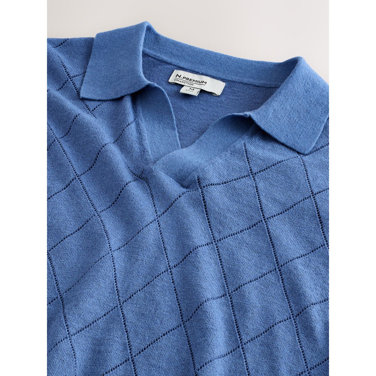 Polo col trophy en lin majoritaire n. premium argyle bleu, NEXT