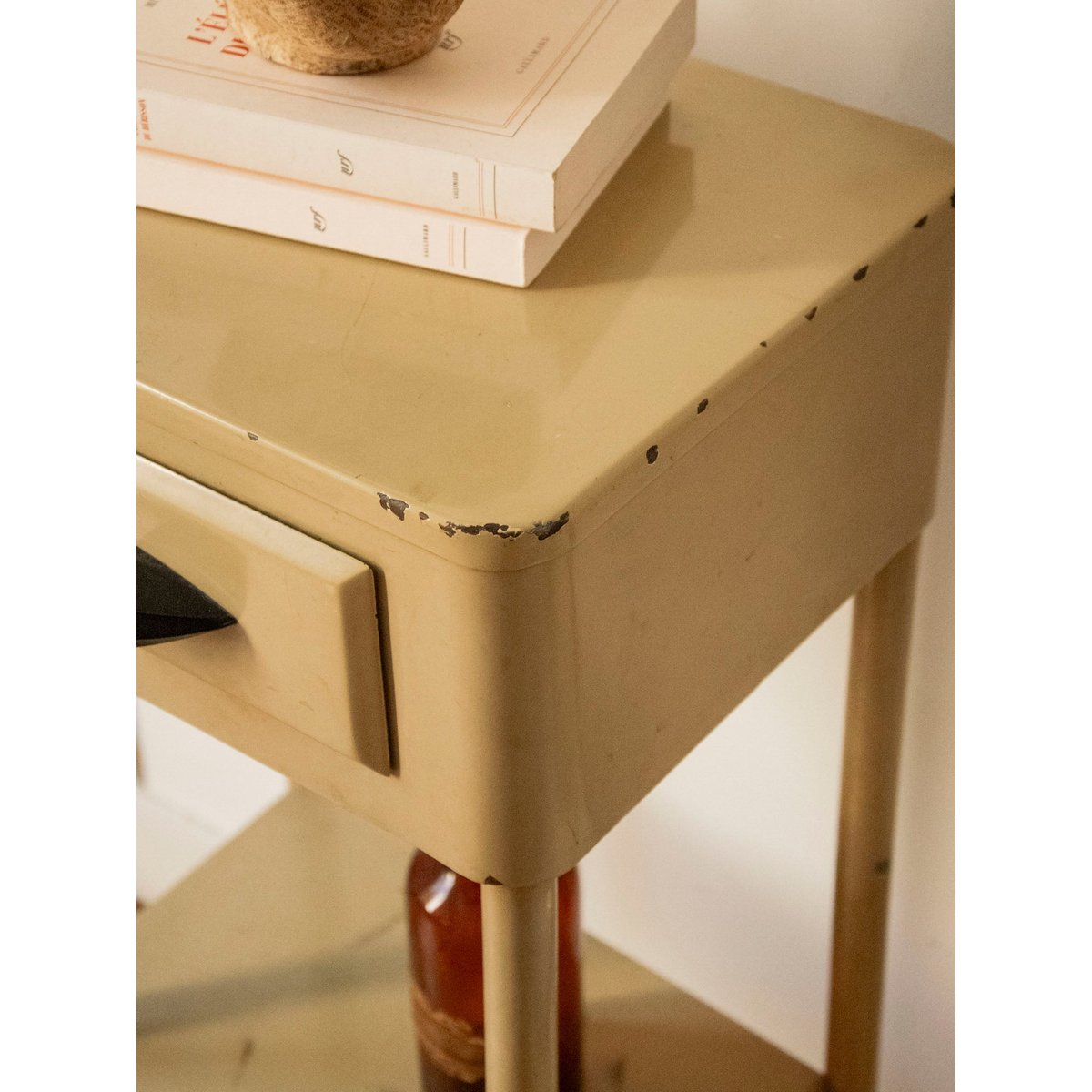 Desserte industrielle à roulettes Anouk N°388 - Bon état beige, DEBONGOUT