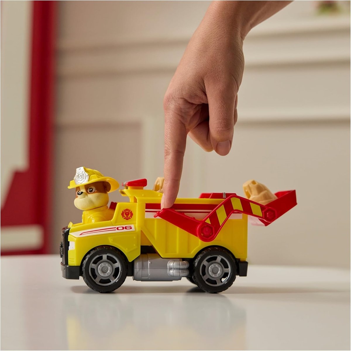 Spin Master Paw Patrol Fire Rescue - Rubble avec camion de sauvetage jaune, SPIN MASTER