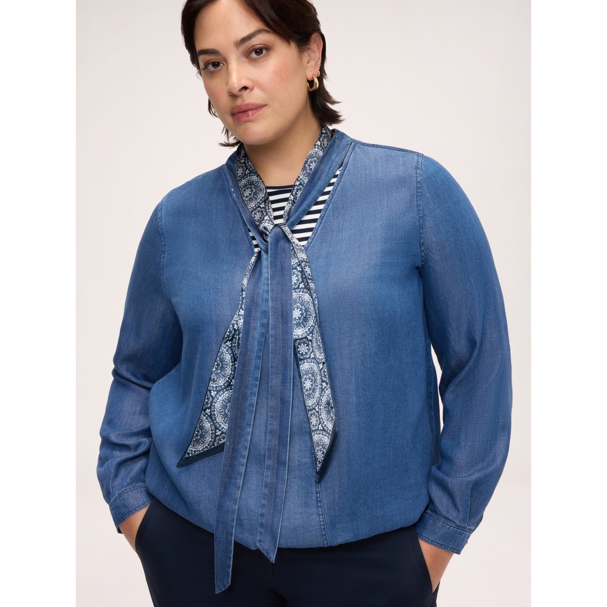 Blouse avec lavallière bleu, FIORELLA RUBINO