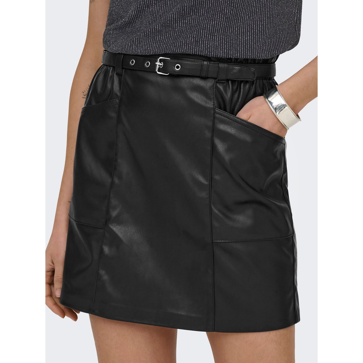 Jupe en simili, taille haute noir, ONLY