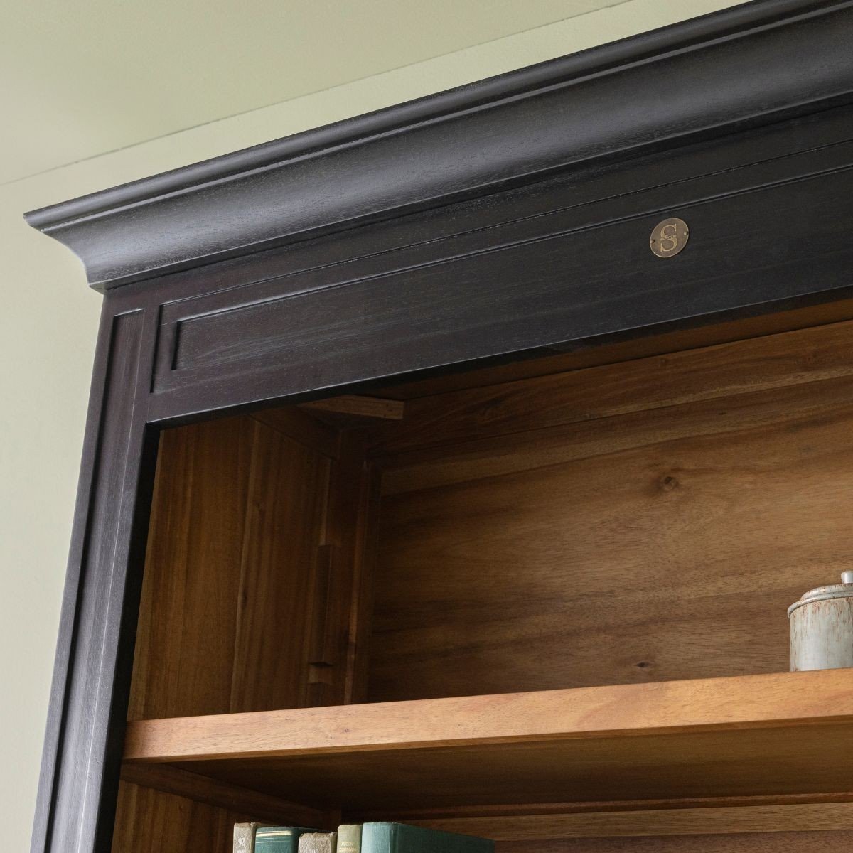 Bibliothèque 2 portes en acacia massif noir H240 cm - FONTAINEBLEAU noir, SIGNATURE
