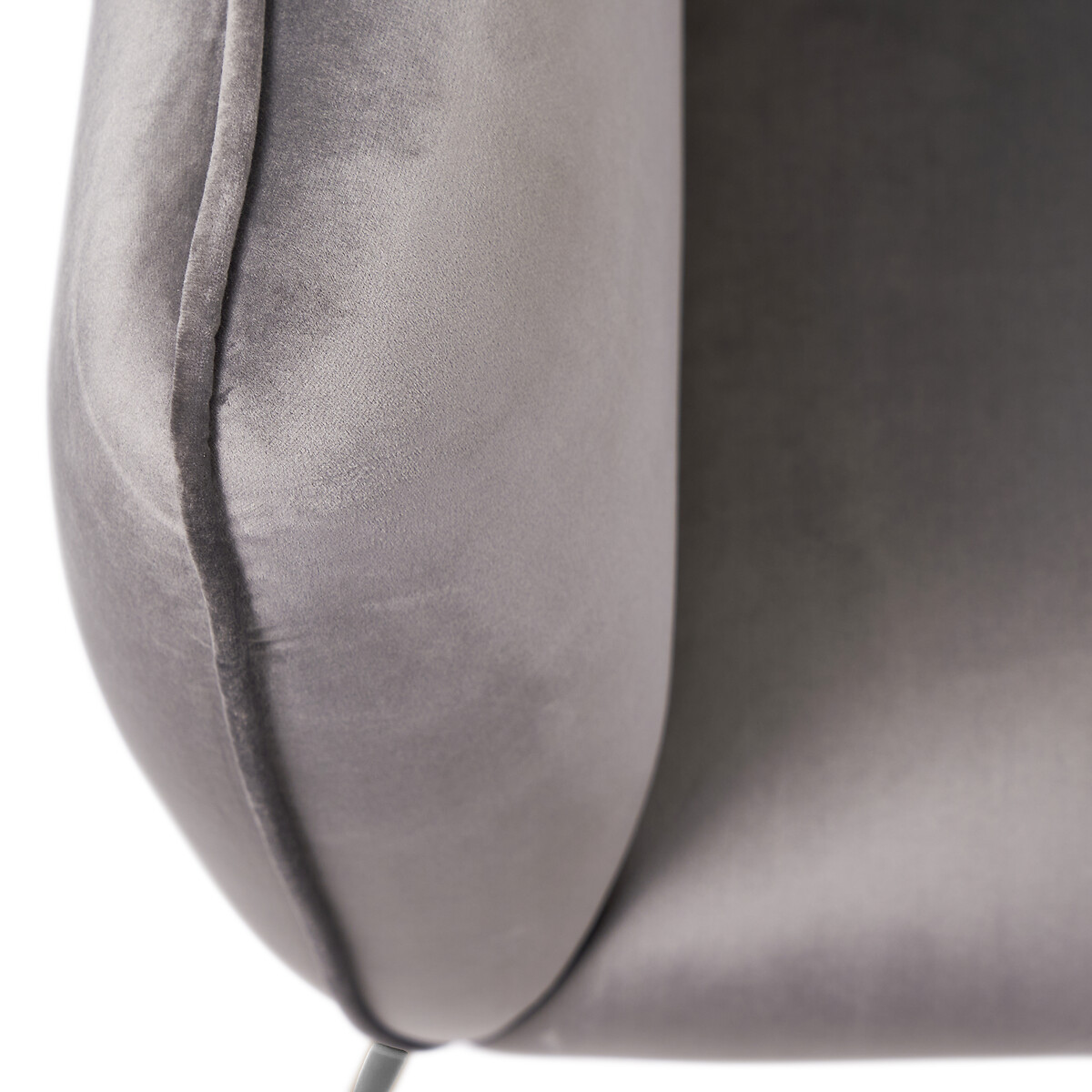 Luxe Velvet Tub Chair with Black or Gold Legs grey, SO'HOME