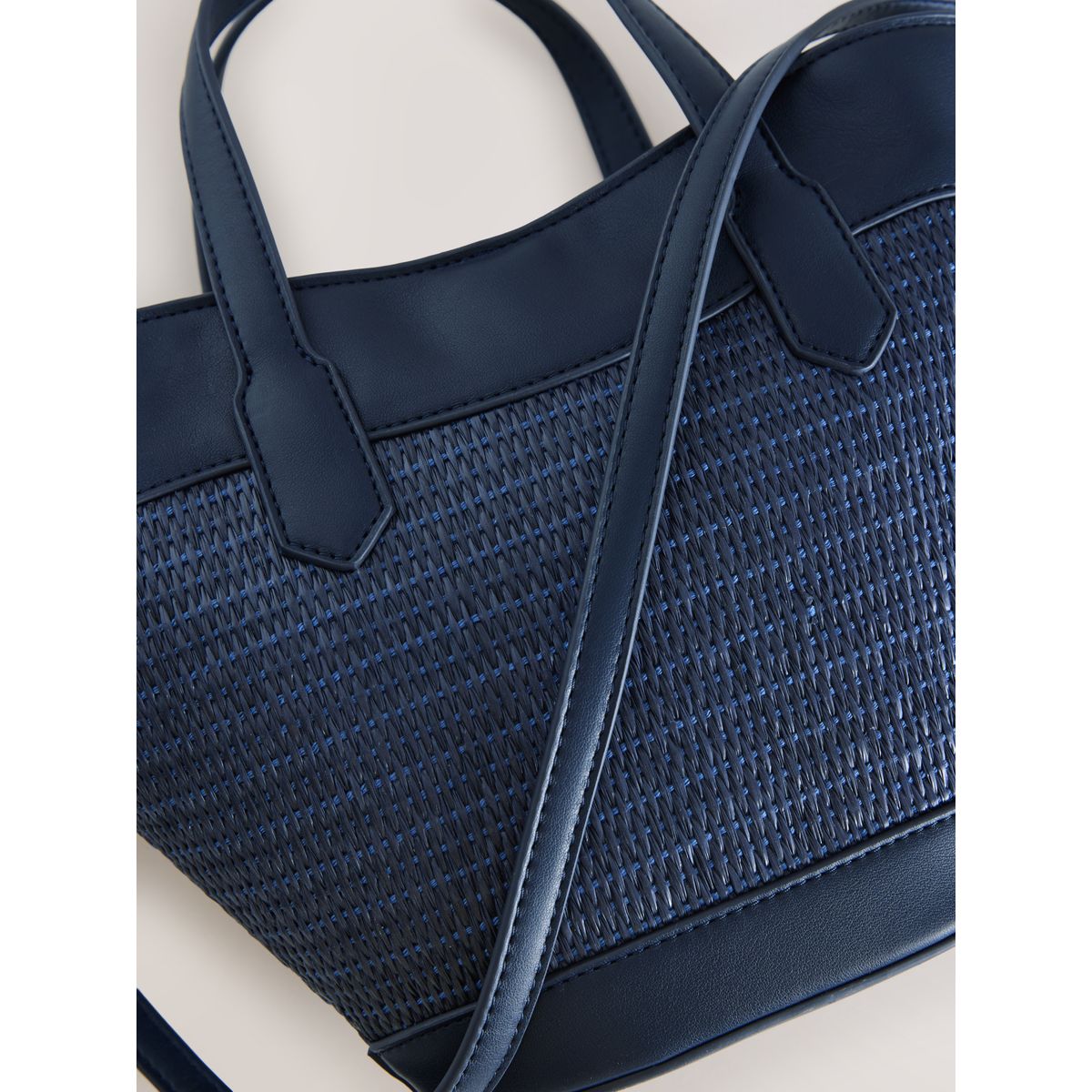Sac à bandoulière effet raphia bleu marine, NEXT