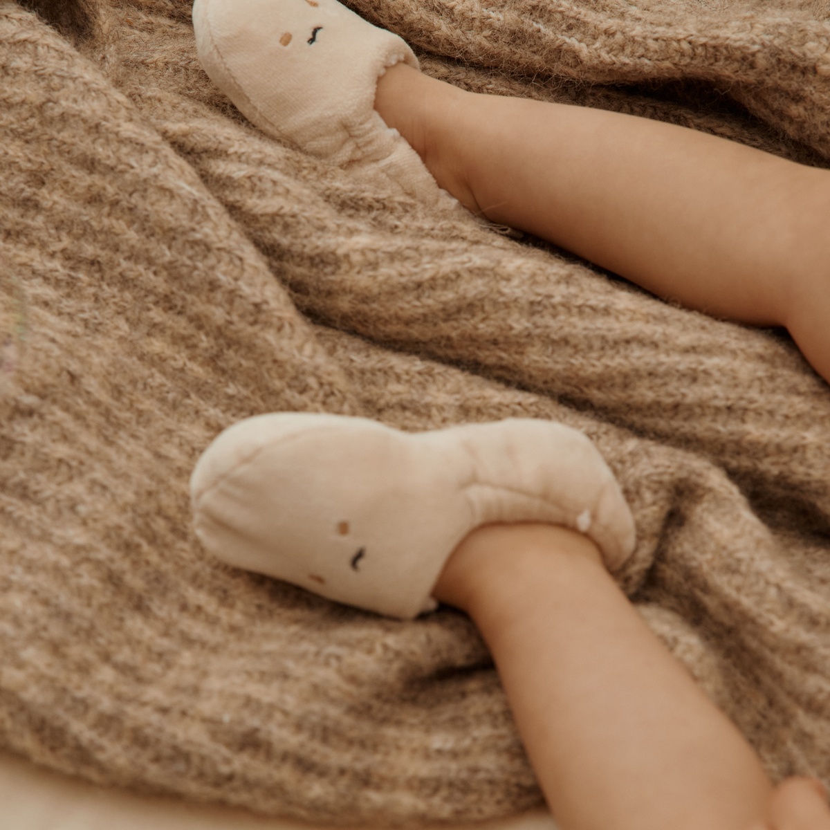 Chaussons bébé Perle beige, PETIT BEGUIN