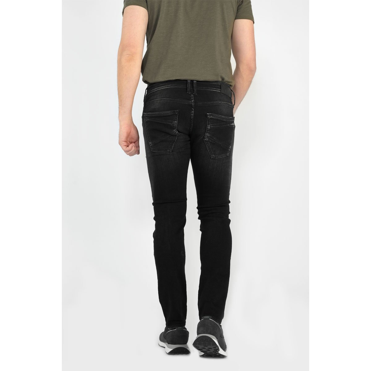 Jeans slim stretch 700/11, longueur 34 black / black, LE TEMPS DES CERISES