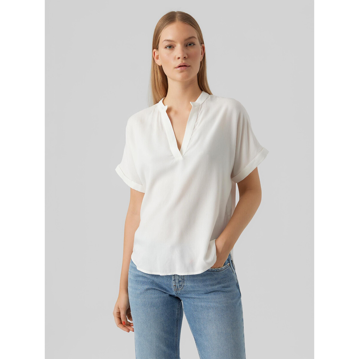 Blouse col v, manches courtes blanc, VERO MODA
