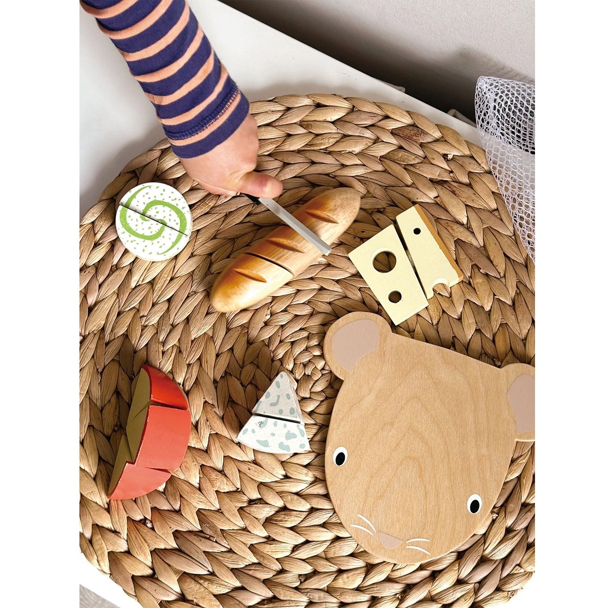 Planche à découper fromages beige, jaune, vert, TENDER LEAF TOYS
