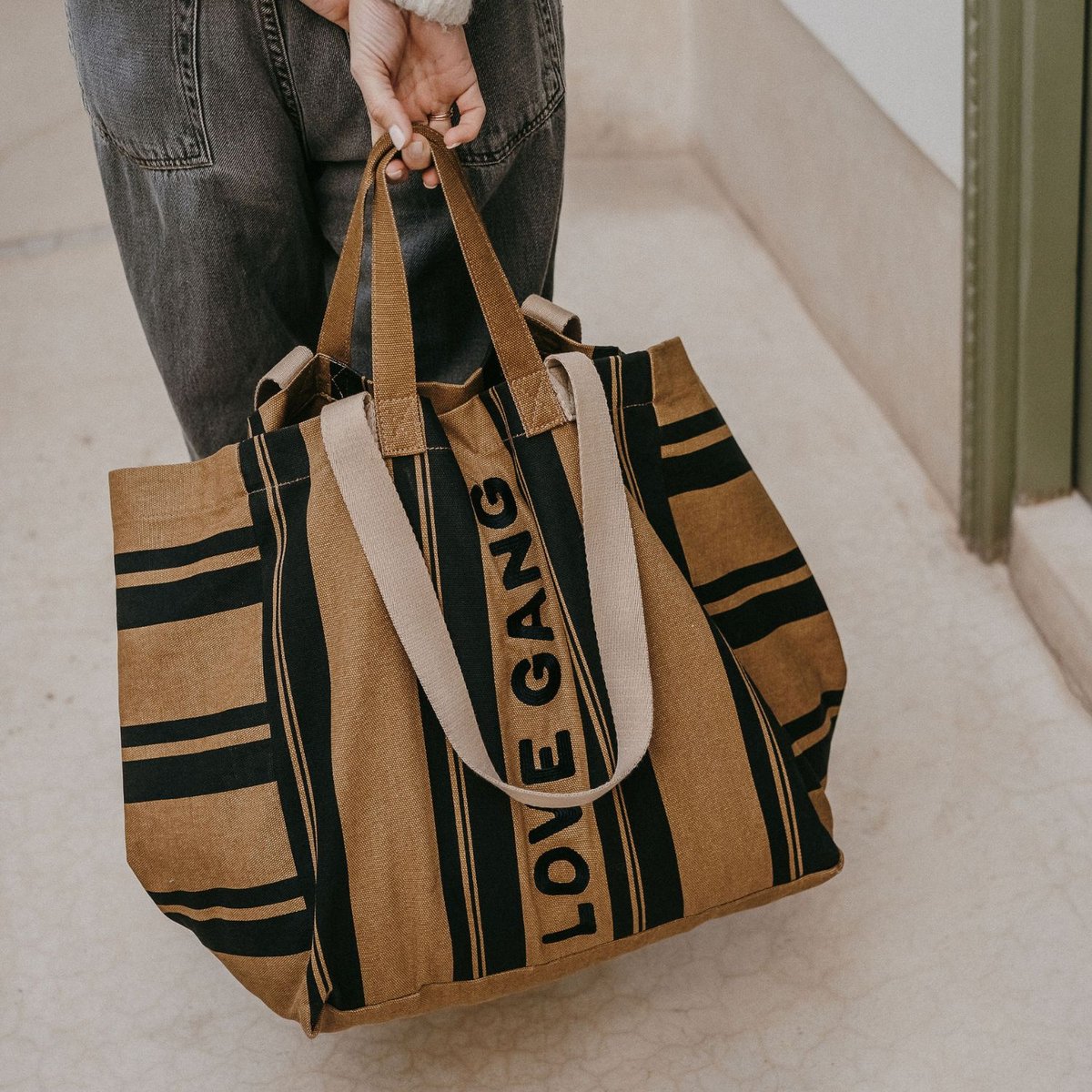 Sac cabas XL camel, noir, ZAKUW