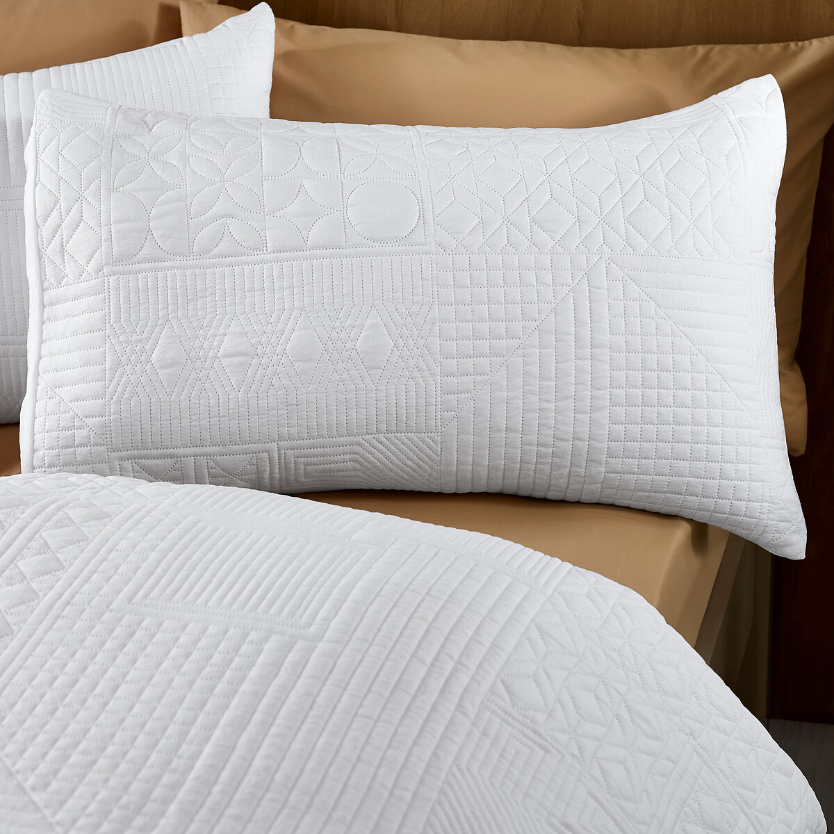 Folkstone Geo Duvet Cover and Pillowcase Set white, CATHERINE LANSFIELD
