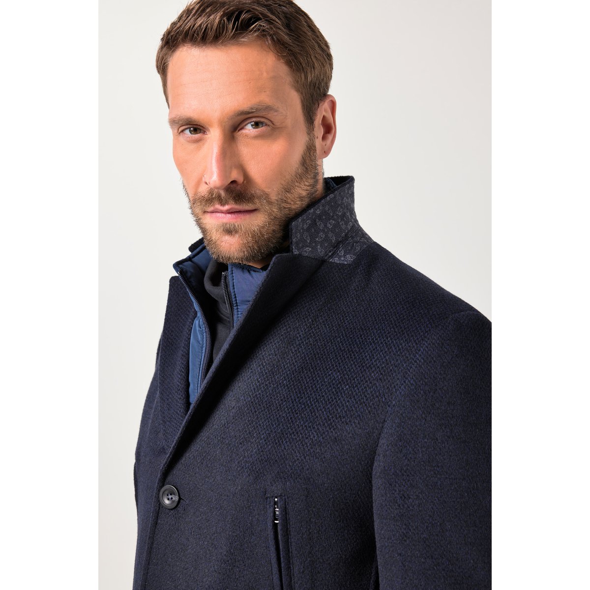 Manteau en laine mélangée bleu marine, JP1880