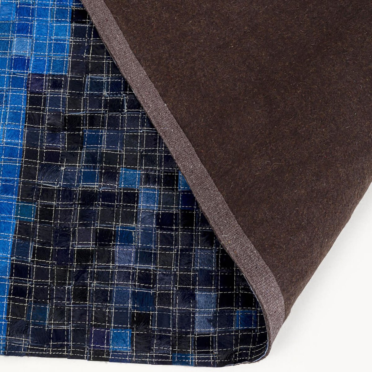 Tapis en cuir vague abstraite, STREAM bleu, KARE DESIGN