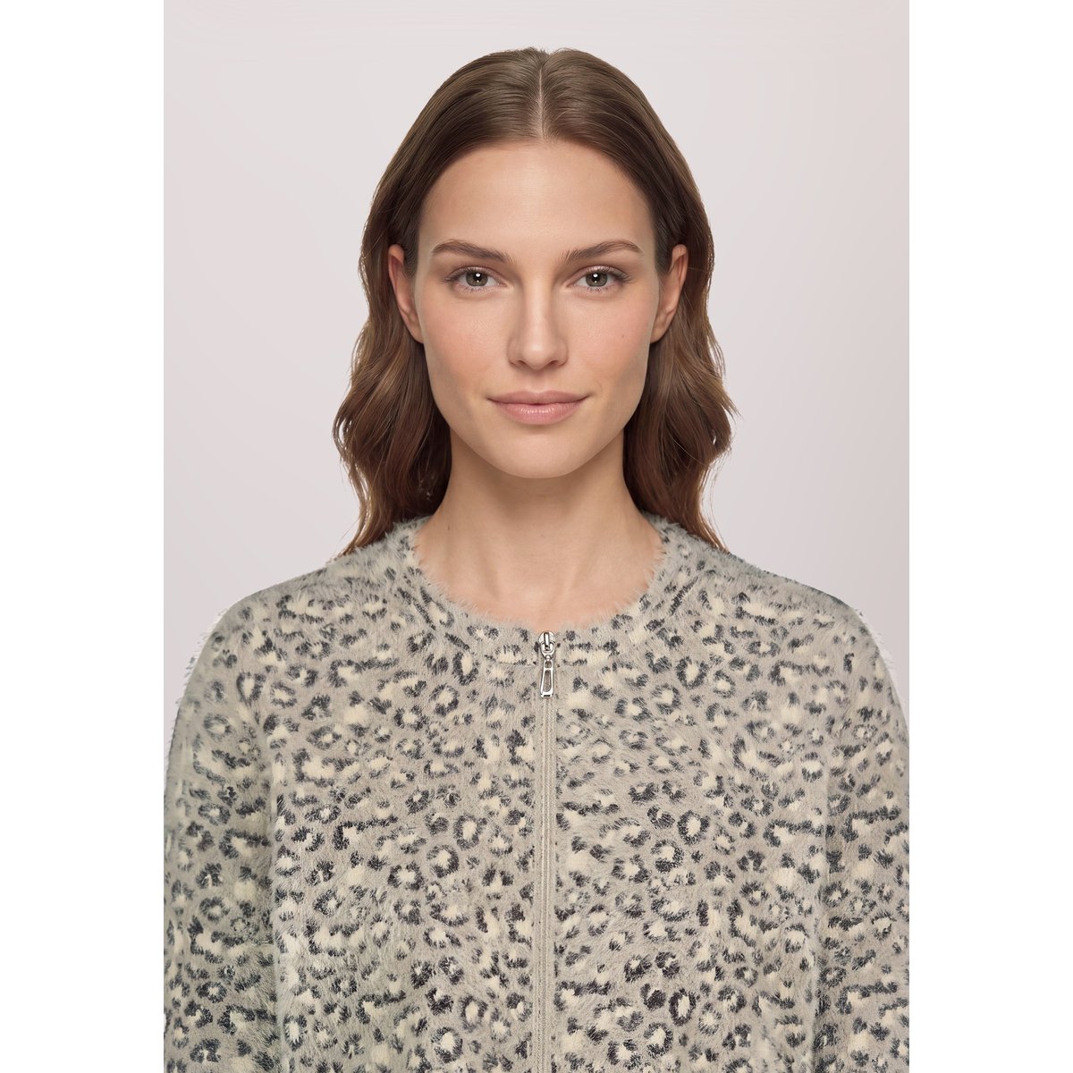 Cardigan en maille casual à poches plaquées patch grey/beige, BETTY BARCLAY