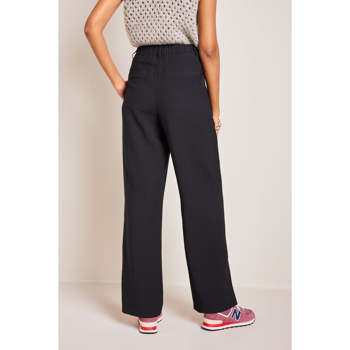 Pantalon large avec élastique au dos noir, NEXT