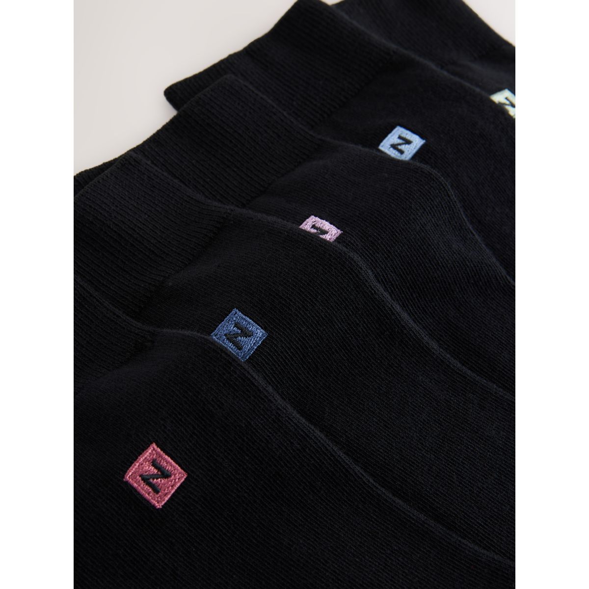 Chaussettes à logo n/talon coloré, 5 paires noir, NEXT