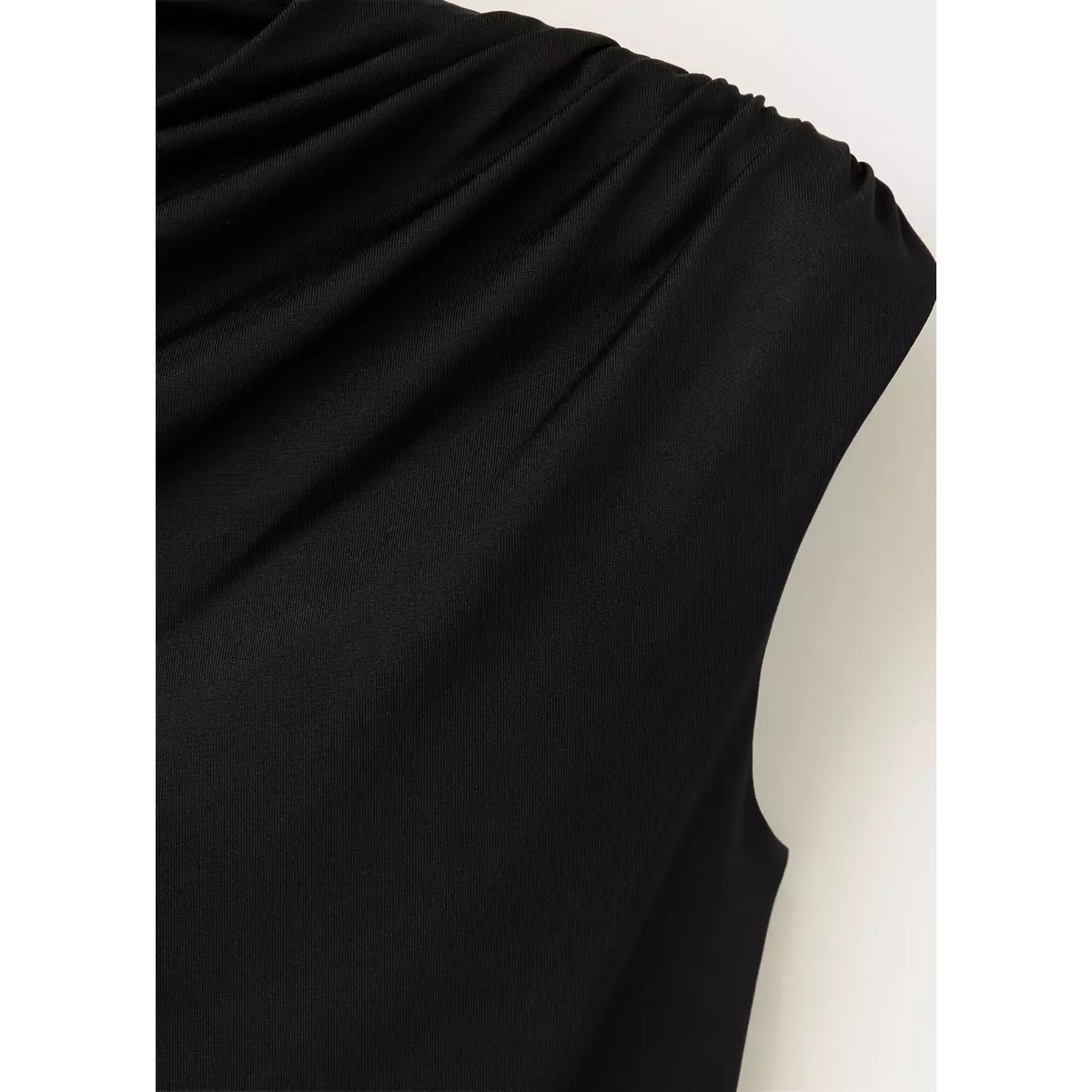 Body dos ouvert noir, MANGO