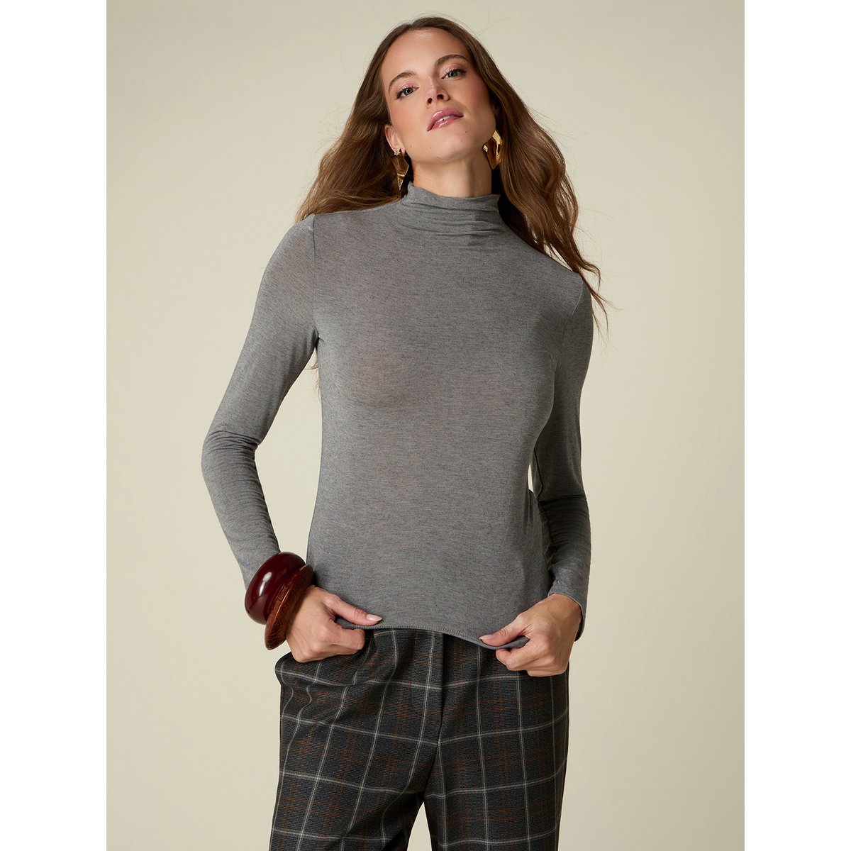 T-shirt col roulé gris, OLTRE
