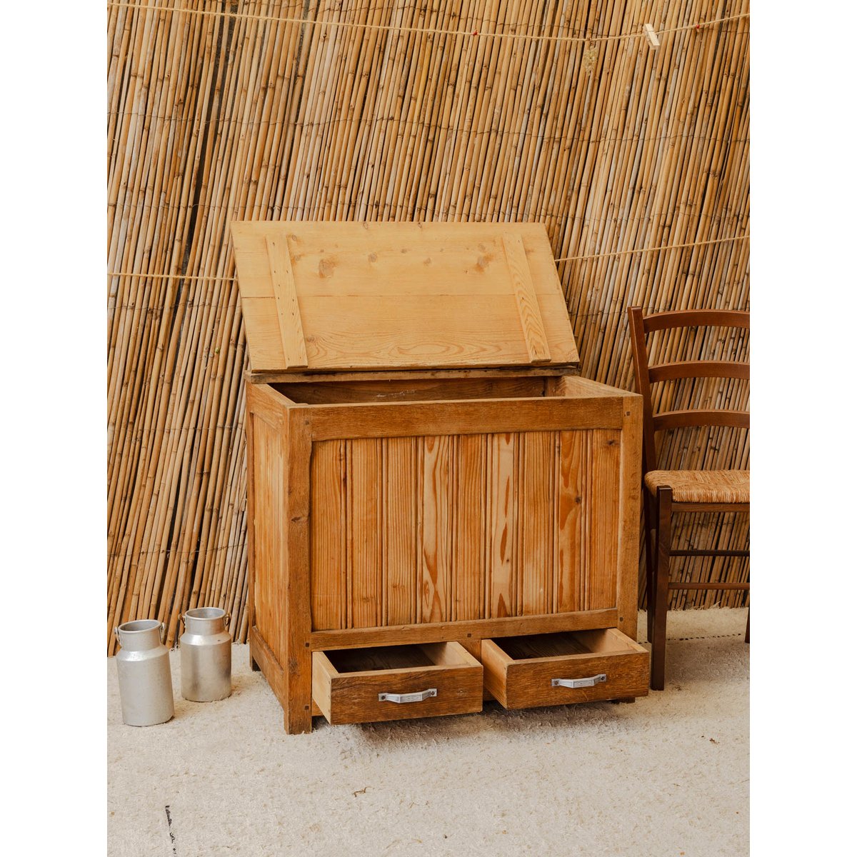 Grand coffre en bois Lucien N°207 - Bon état bois clair, DEBONGOUT