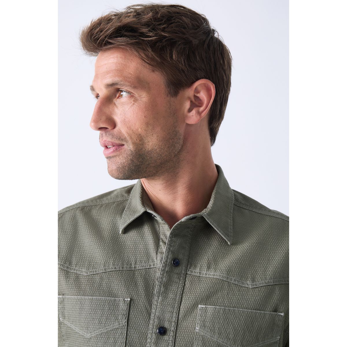 Chemise à manches courtes et 2 poches vert sauge, NEXT