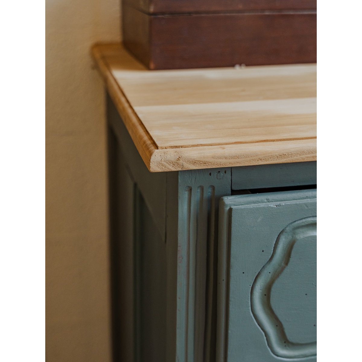 Commode en bois Olga N°331 - Bon état bois clair, DEBONGOUT