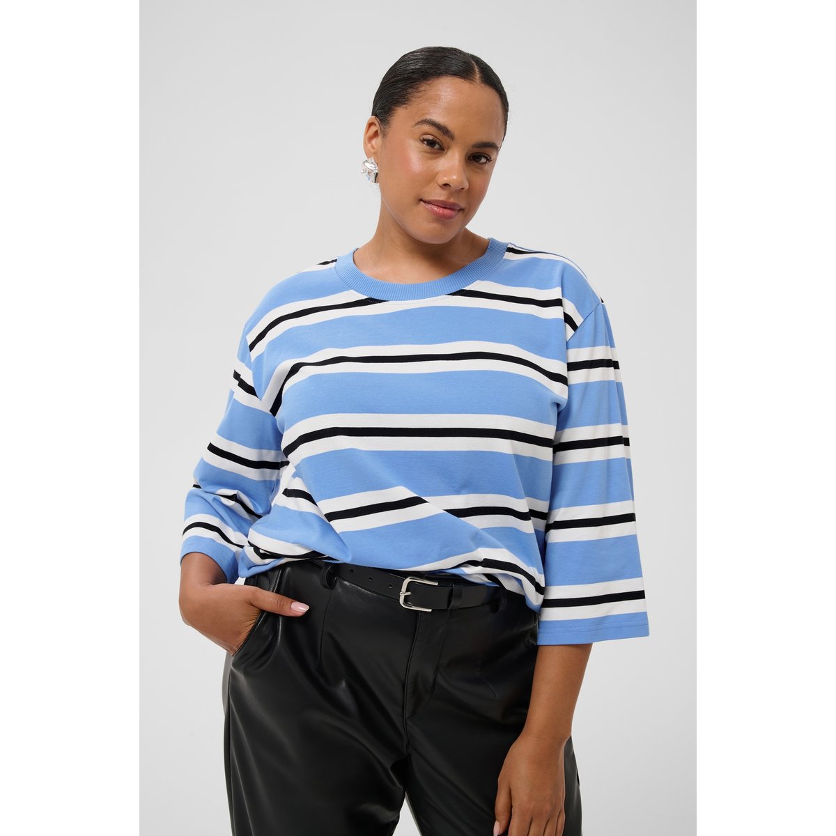 T-shirt à manches longues bleu provance/chalk/black deep, KAFFE CURVE