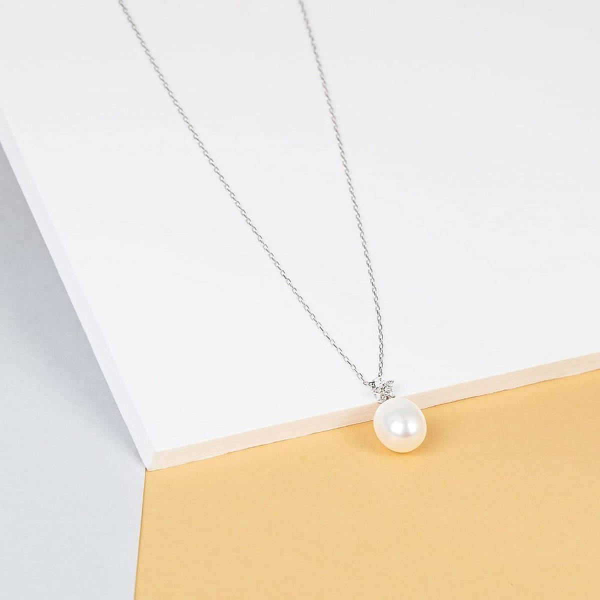 Colliers en Oxyde De Zirconium/or 375/1000/perle De Culture et Perle de Culture argent et blanc, CLEOR