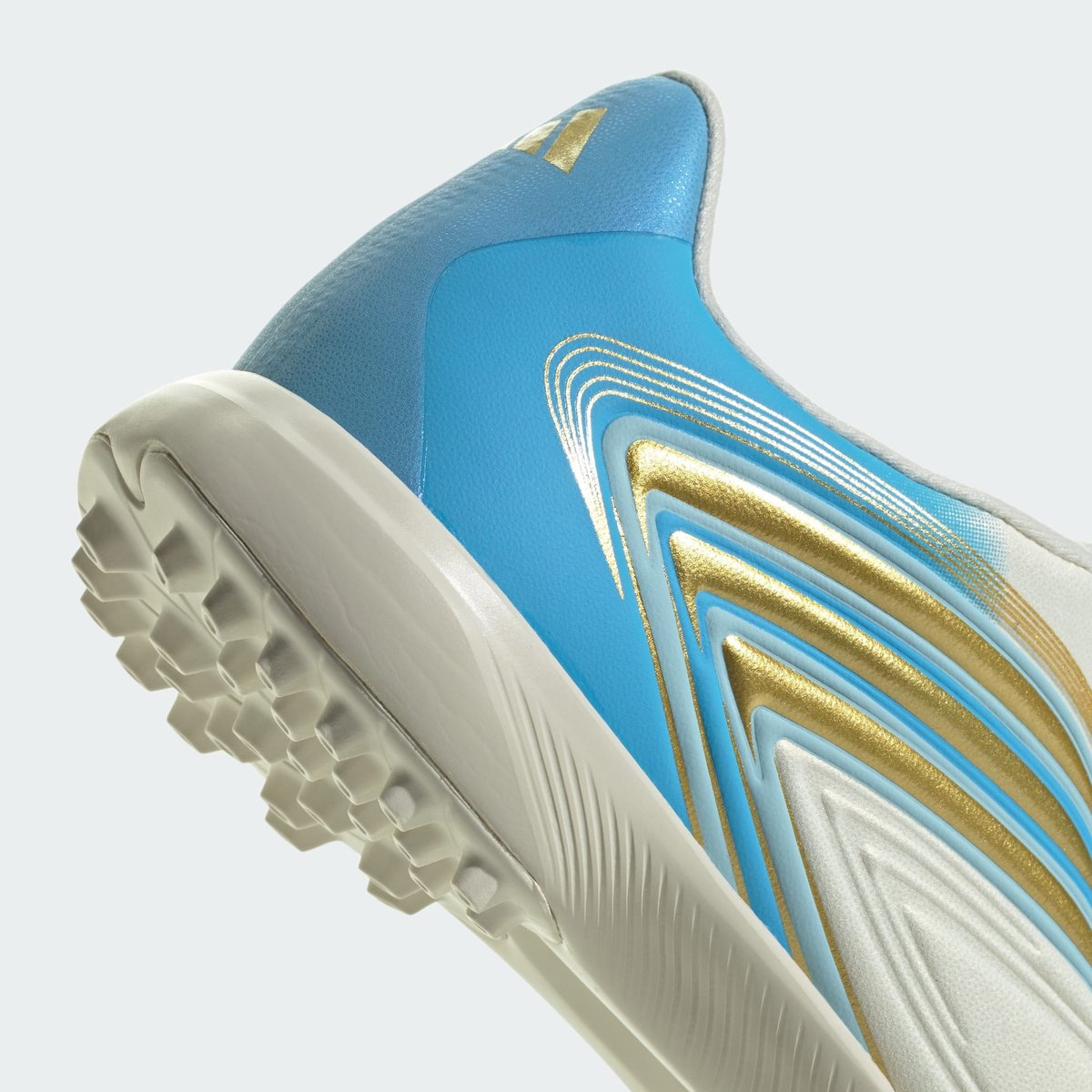 Chaussure De Football Sans Lacets F50 Messi League Terrain Turf Enfants Chaussure De Football Sans Lacets F50 Messi League Terrain Turf Enfants ivory / semi blue burst / icey blue, adidas Performance