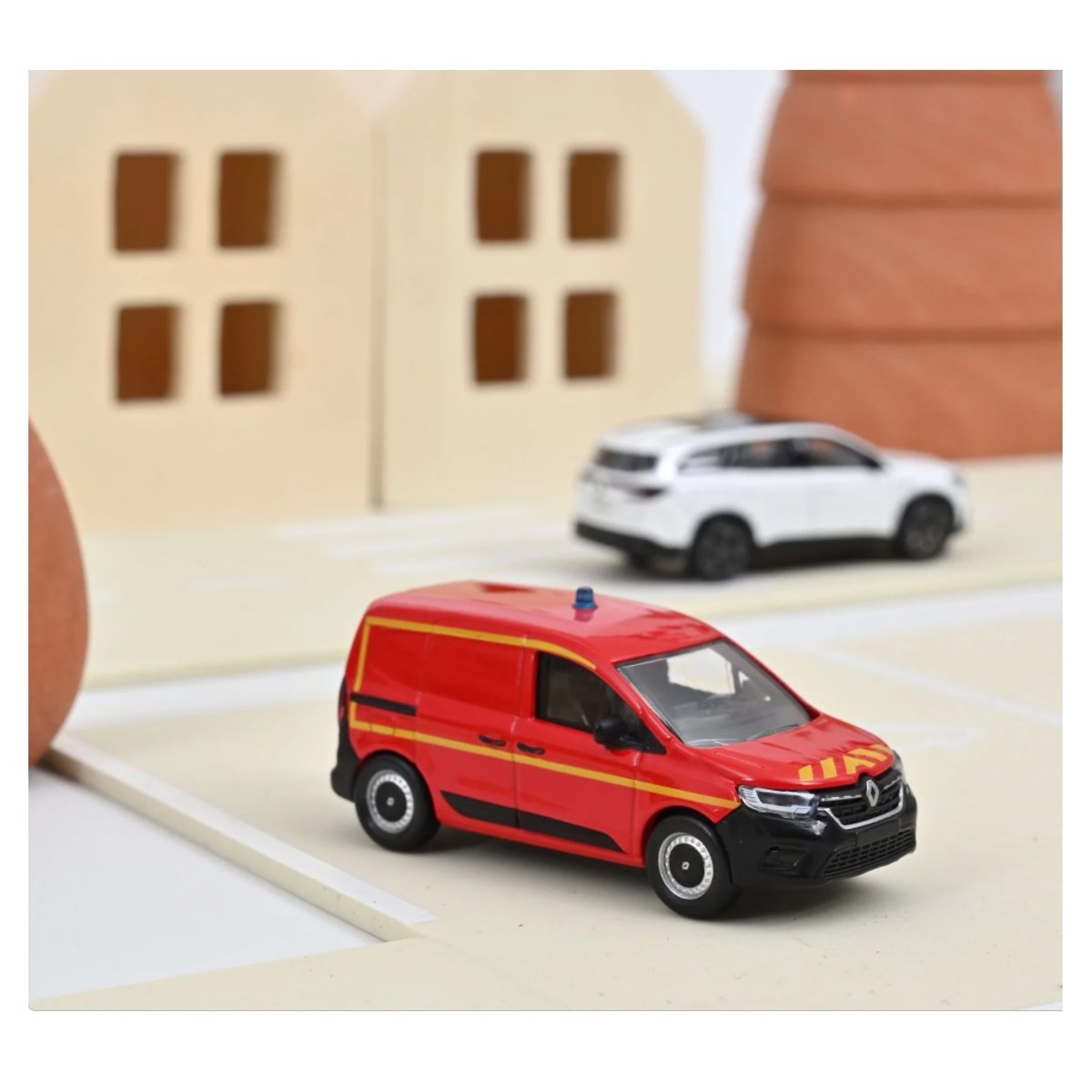 Renault Kangoo Van 2023 Pompiers rouge, NOREV