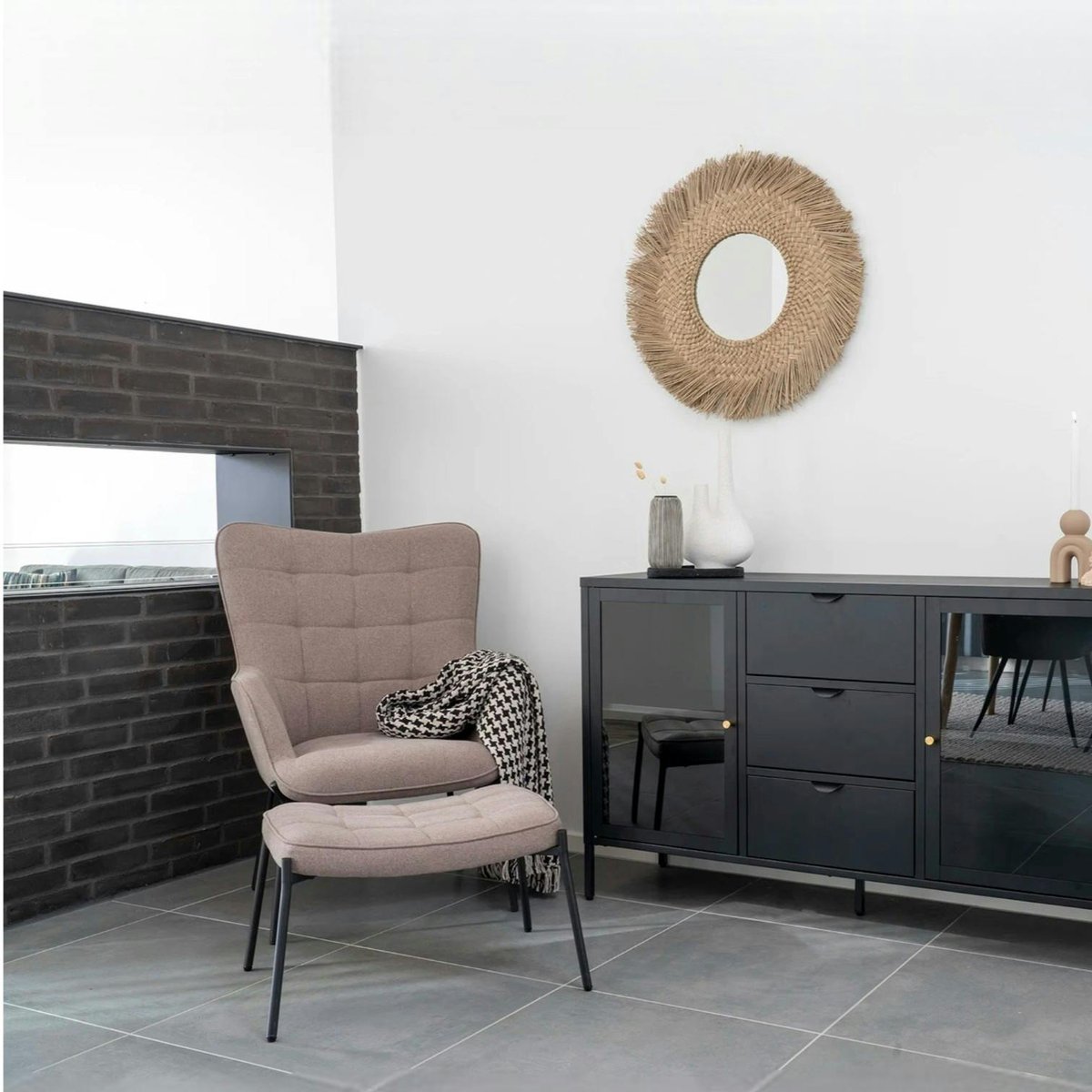 Fauteuil + repose-pieds en tissu BERLIN gris, PIER IMPORT