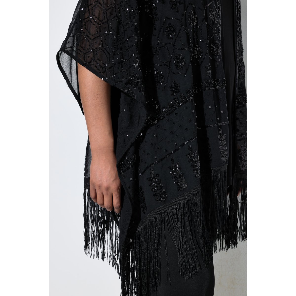 Veste en mousseline avec broderies noir, ULLA POPKEN