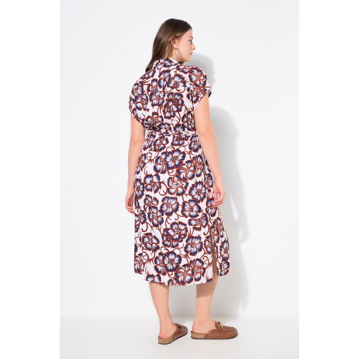 Robe oversize longueur maxi, motif à fleurs gris beige, STUDIO UNTOLD