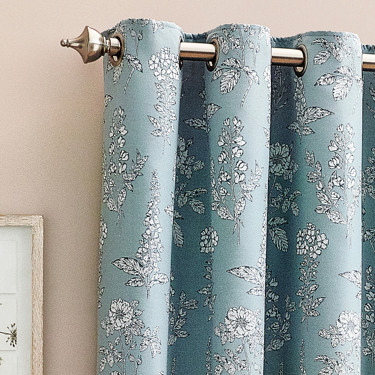Sophia Eyelet Curtains blue, WYLDER