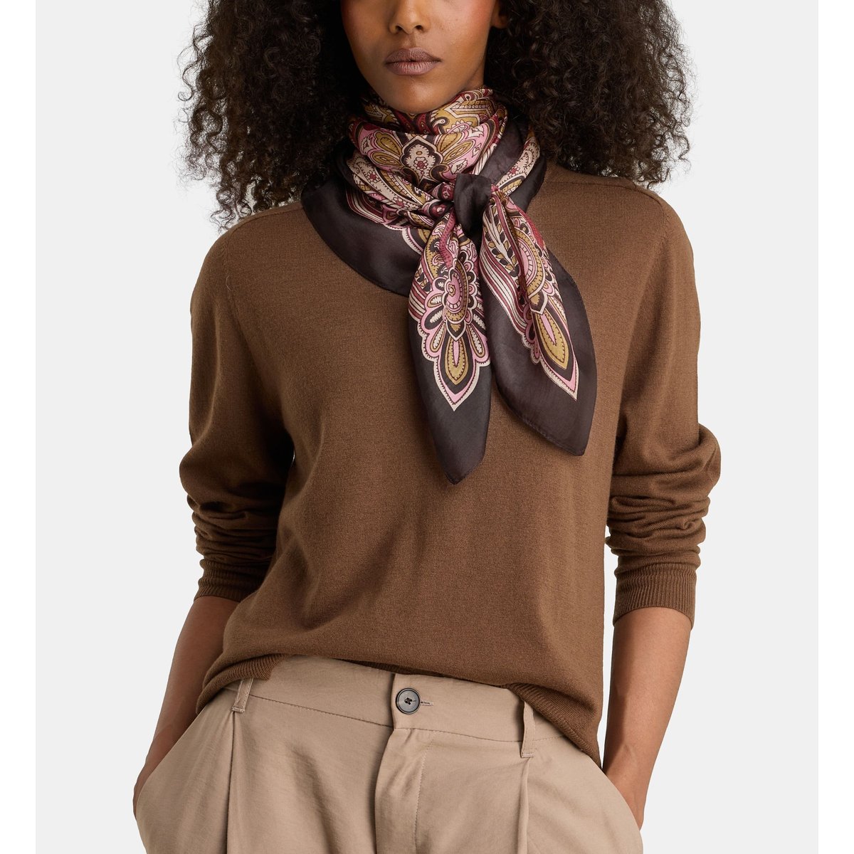 Carré indien de soie linnette beige, GALERIES LAFAYETTE