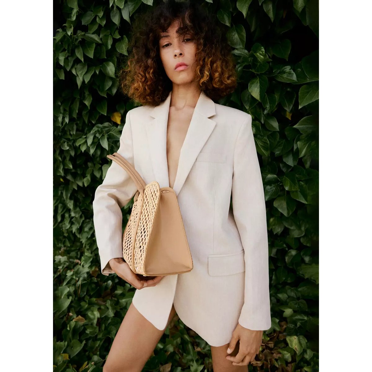 Sac porté épaule tressé beige, MANGO