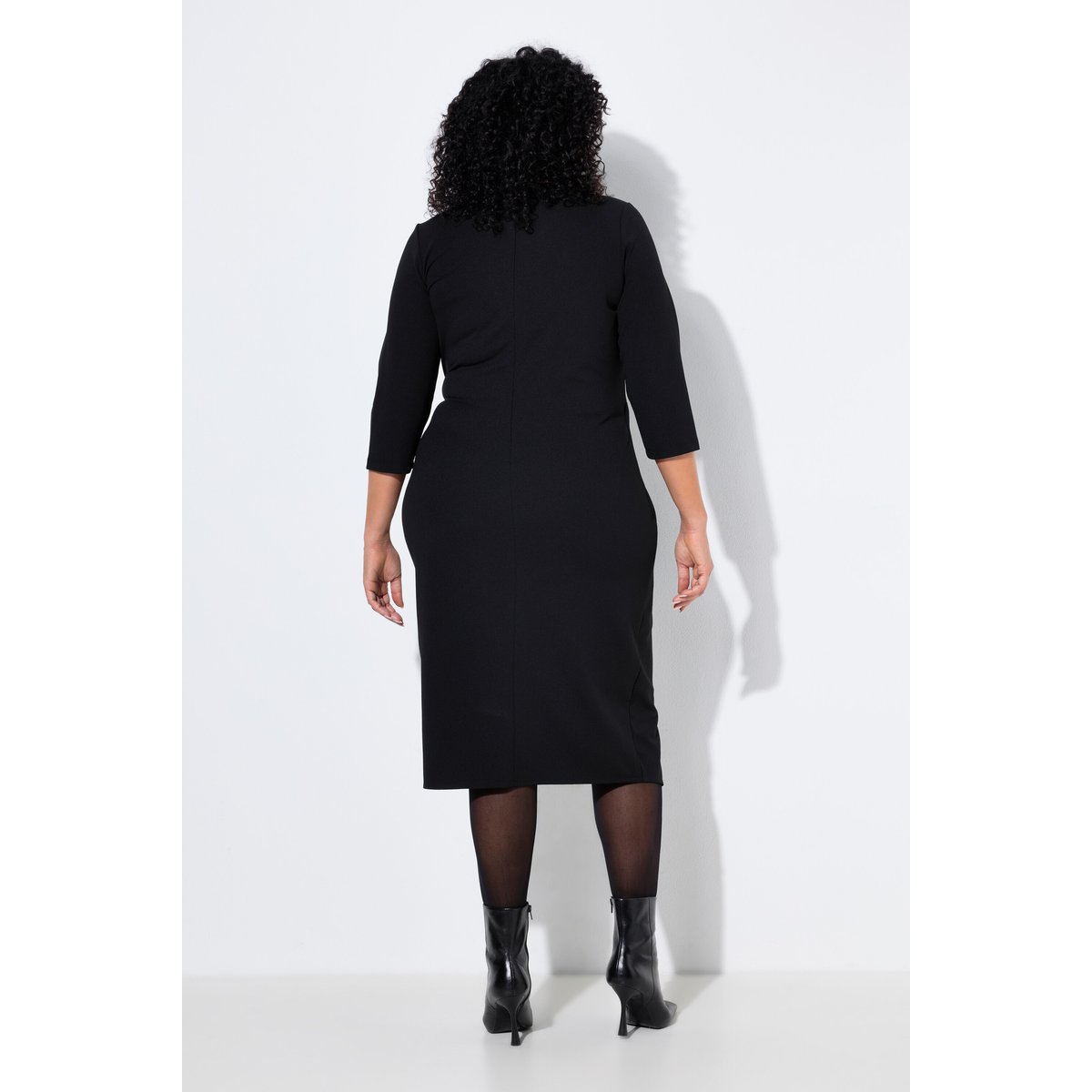 Robe midi avec effet cache-cœur noir, ULLA POPKEN