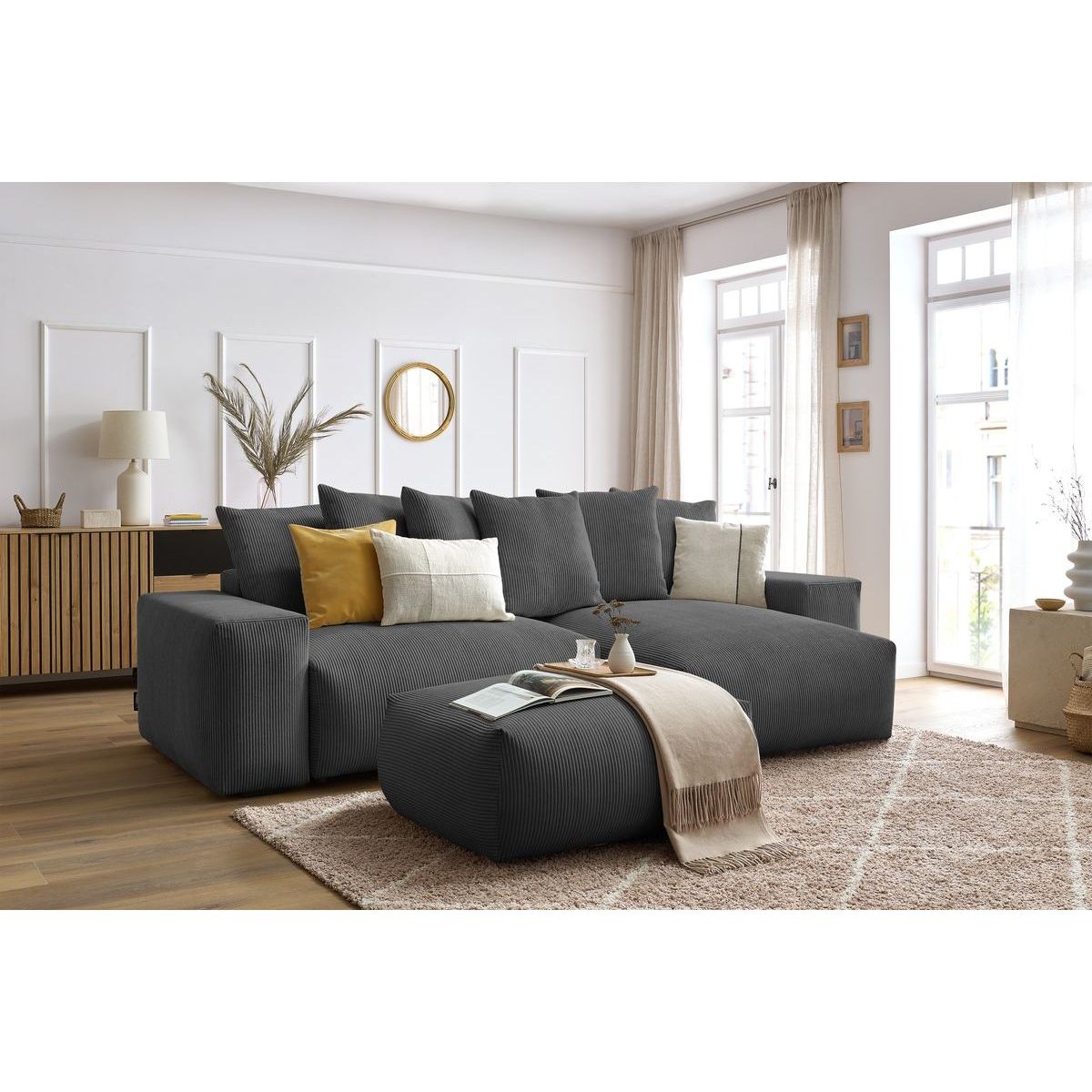 Canapé d'angle convertible 5 places en velours côtelé avec pouf, VOLTAIRE gris foncé, BOBOCHIC