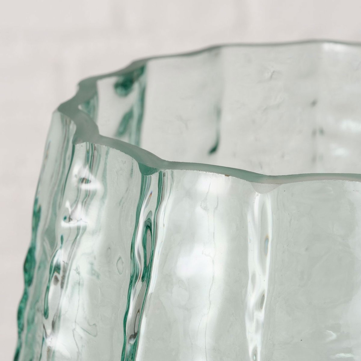 Vase classique en verre laqué bleu 18x18x20cm bleu, WADIGA